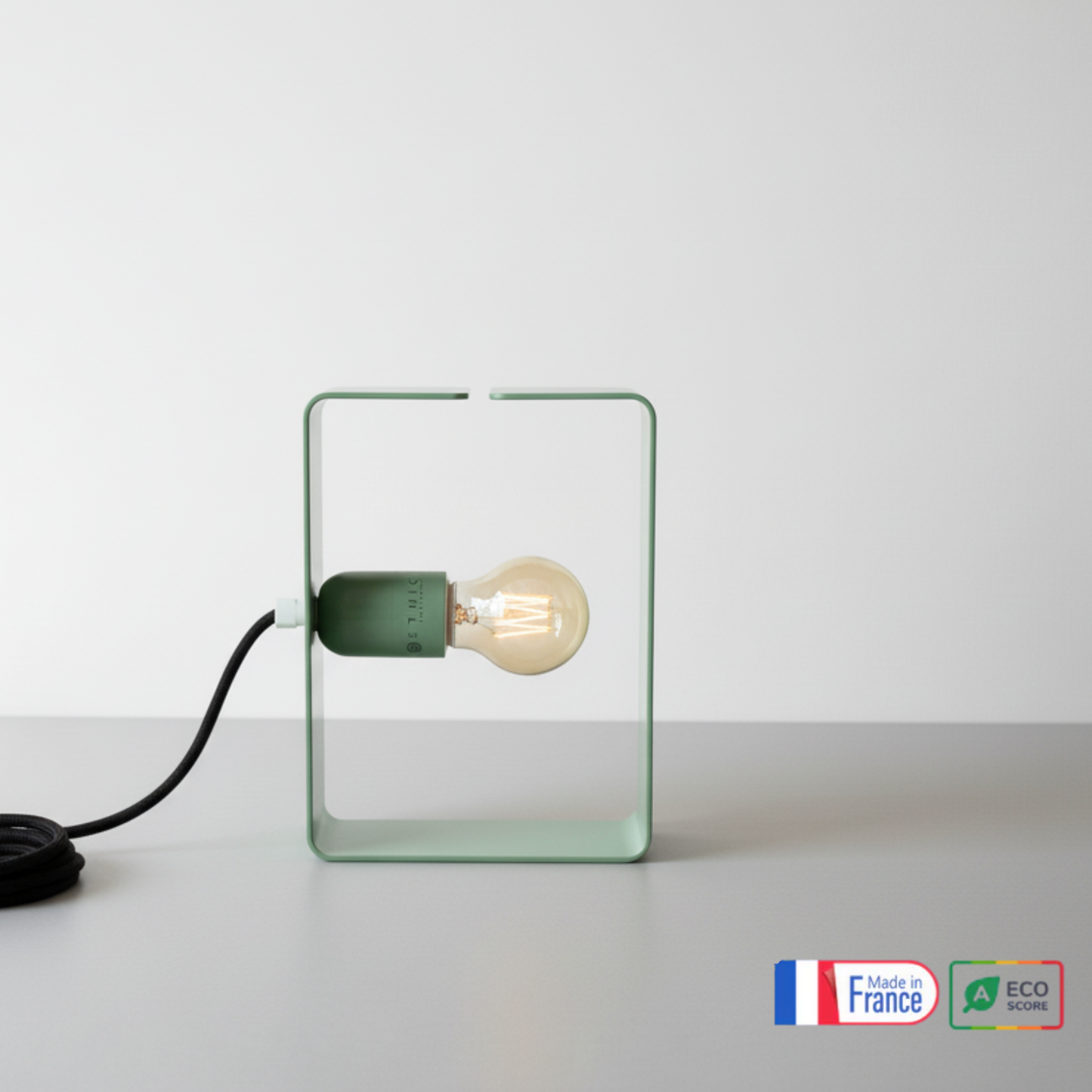 Lampe à Poser artisanale – acier recyclé français, fabrication française - Mini BO