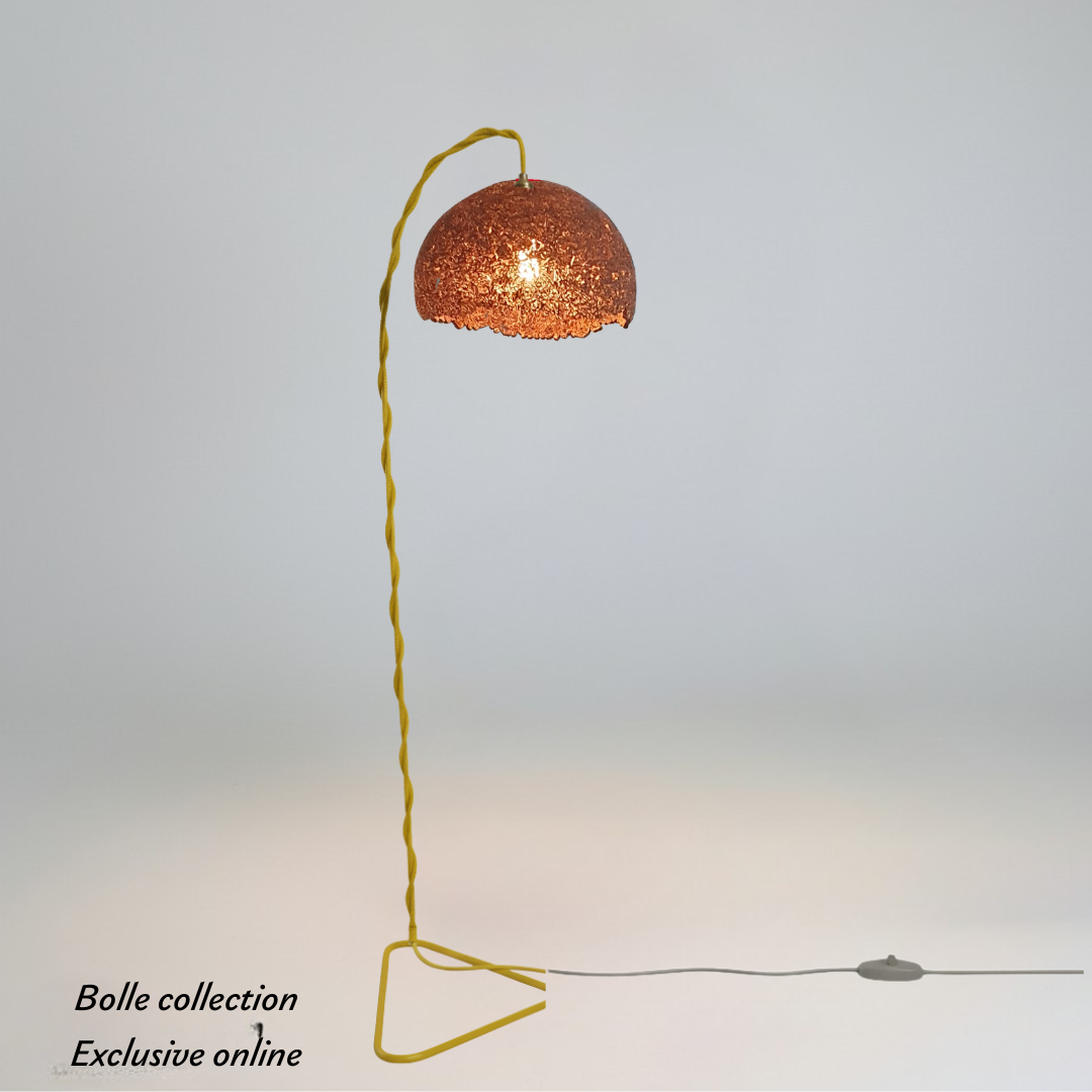 Lampadaire Bolle en carton de réemploie