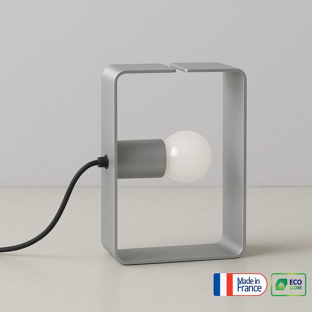 Lampe à Poser artisanale – acier recyclé français, fabrication française - Mini BO