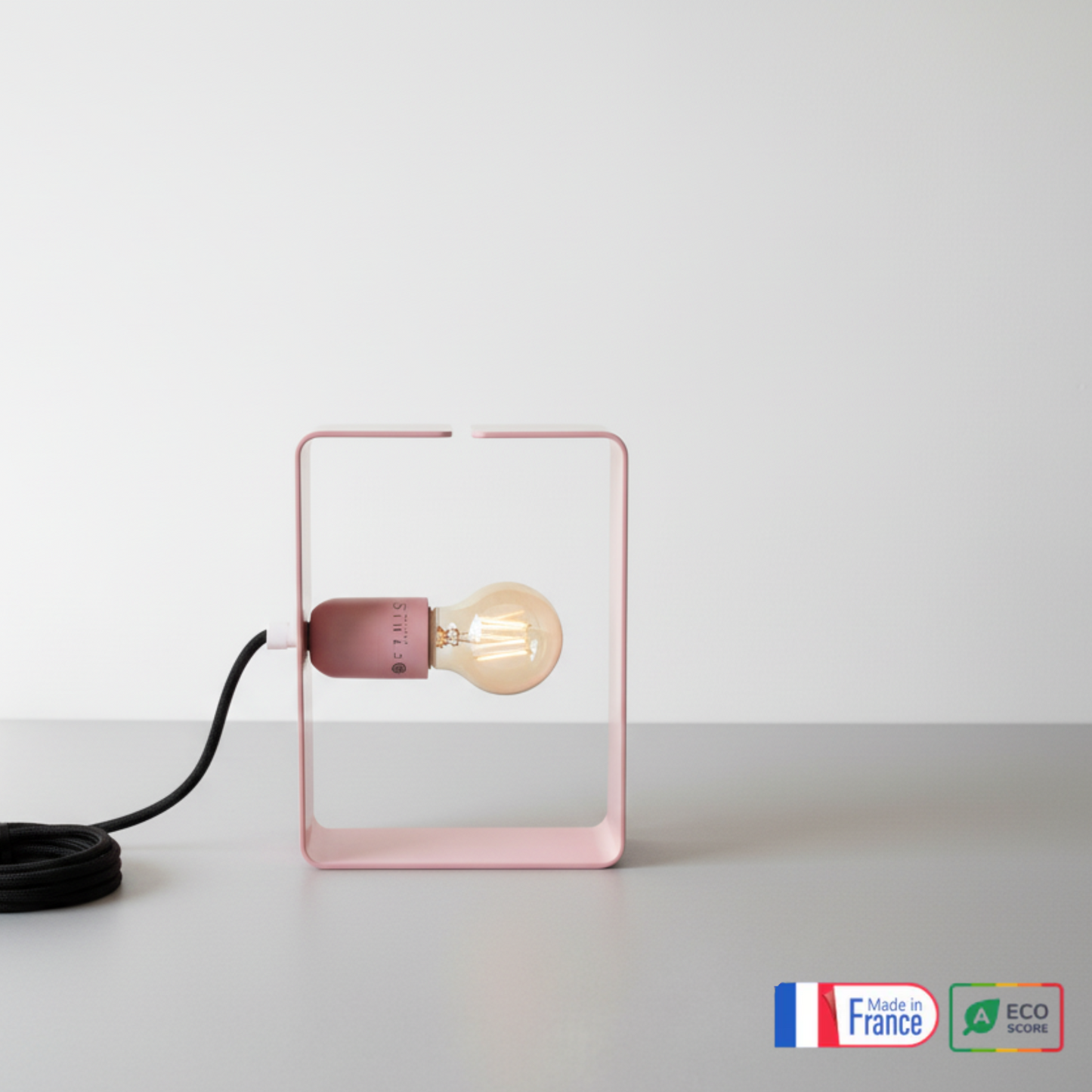 Lampe à Poser artisanale – acier recyclé français, fabrication française - Mini BO